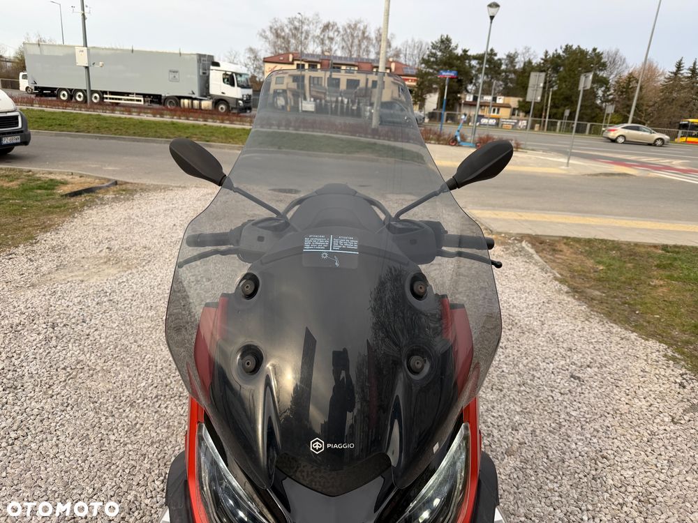 Piaggio MP-3 - 3