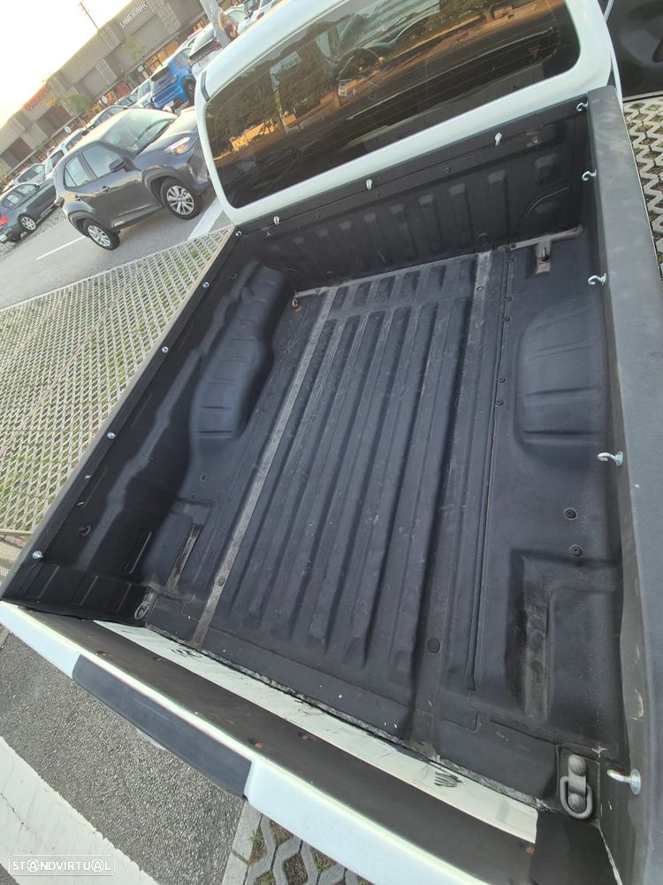 Nissan Navara - 8