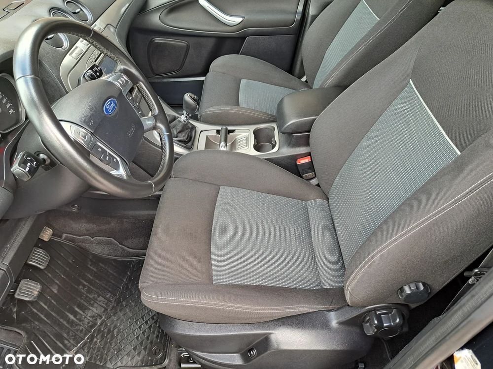 Ford S-Max 2.0 TDCi Titanium - 19