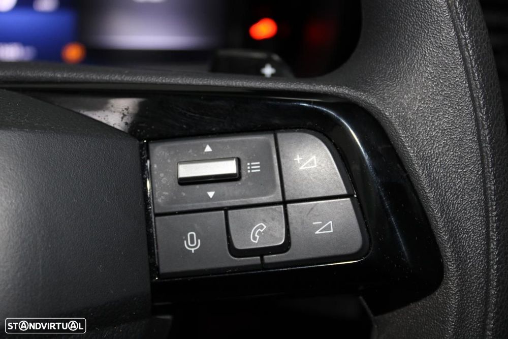 Opel Combo 54kWh Tam M 136cv - 15