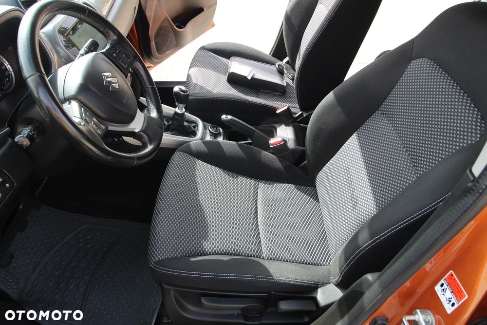 Suzuki Vitara 1.6 DDiS (4x4) Allgrip Comfort+ - 6