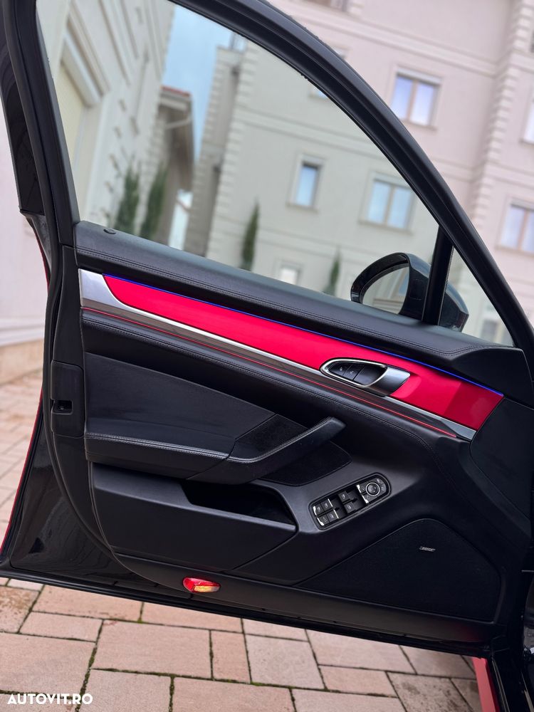 Porsche Panamera - 20