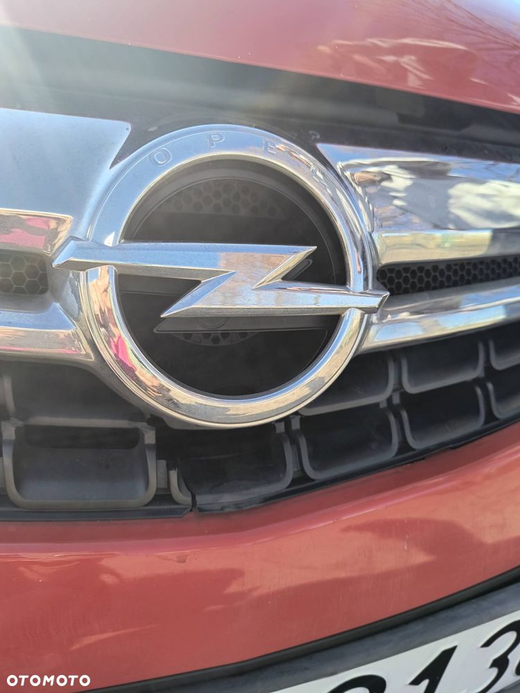 Opel Corsa 1.4 16V 150 Jahre - 5