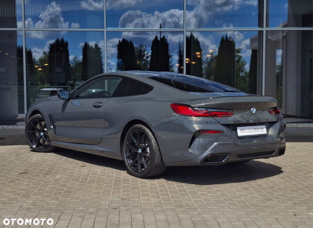 BMW Seria 8 840i xDrive - 4