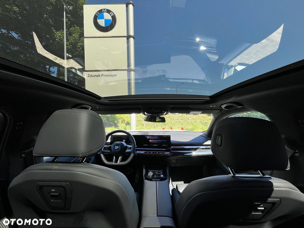BMW Seria 5 520d xDrive mHEV - 22