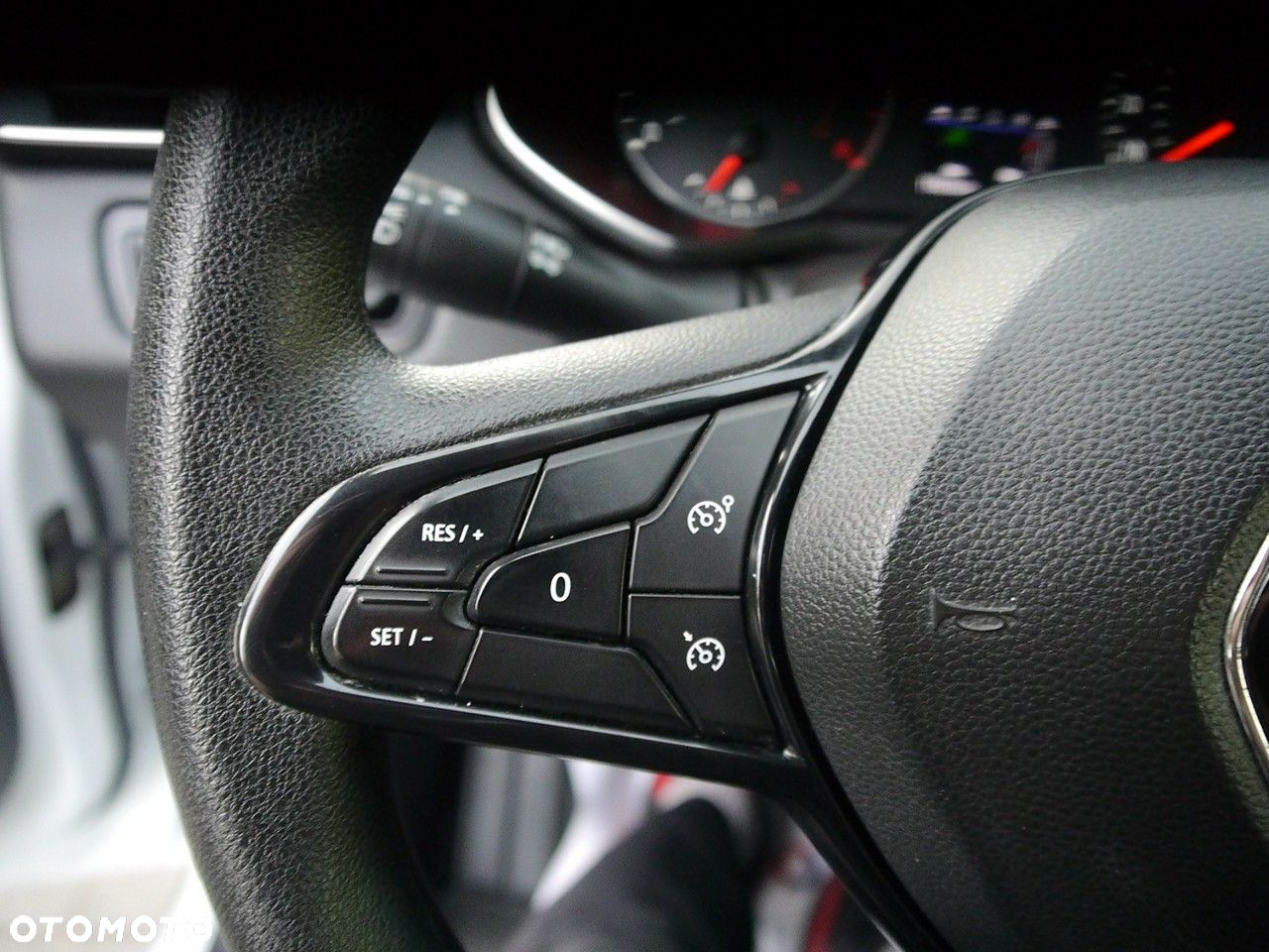 Renault Clio BLUE dCi 85 EXPERIENCE - 27