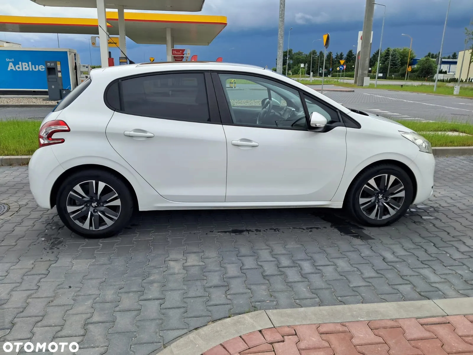 Peugeot 208 1.2 PureTech Allure - 3