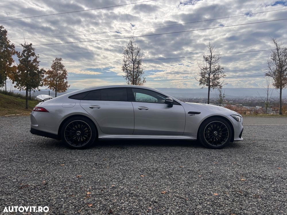Mercedes-Benz AMG GT 43 4MATIC+ MHEV - 8