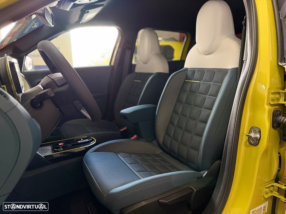 Fiat Grande Panda 1.2 Hybrid La Prima eDCT - 12