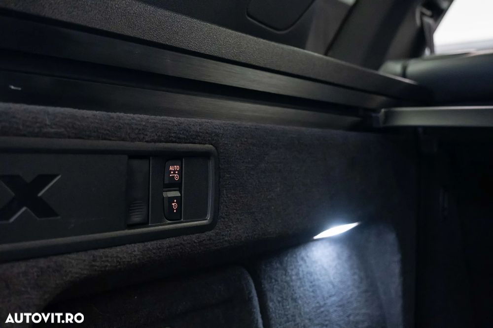 BMW X5 M M60i xDrive - 33