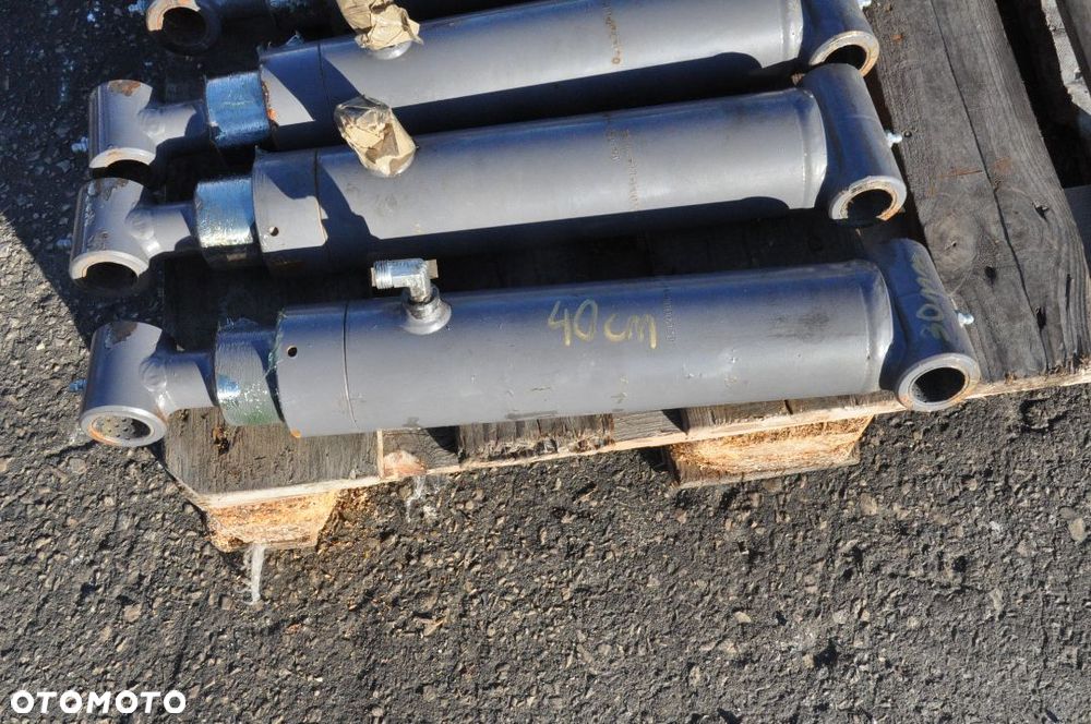SIŁOWNIK HYDRAULICZNY DŁ. 40 CM NOWY !!!!! - 2