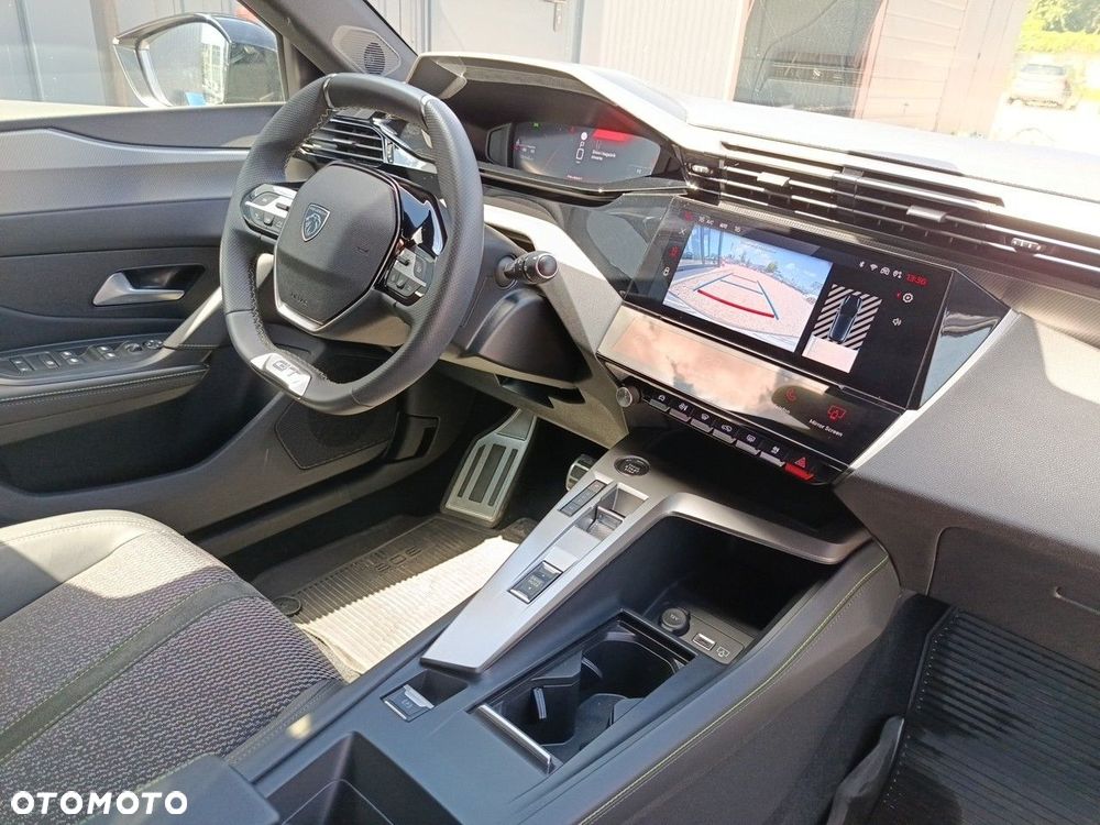 Peugeot 308 - 23