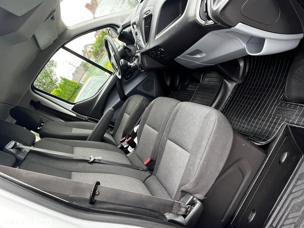 Ford Transit Custom - 18