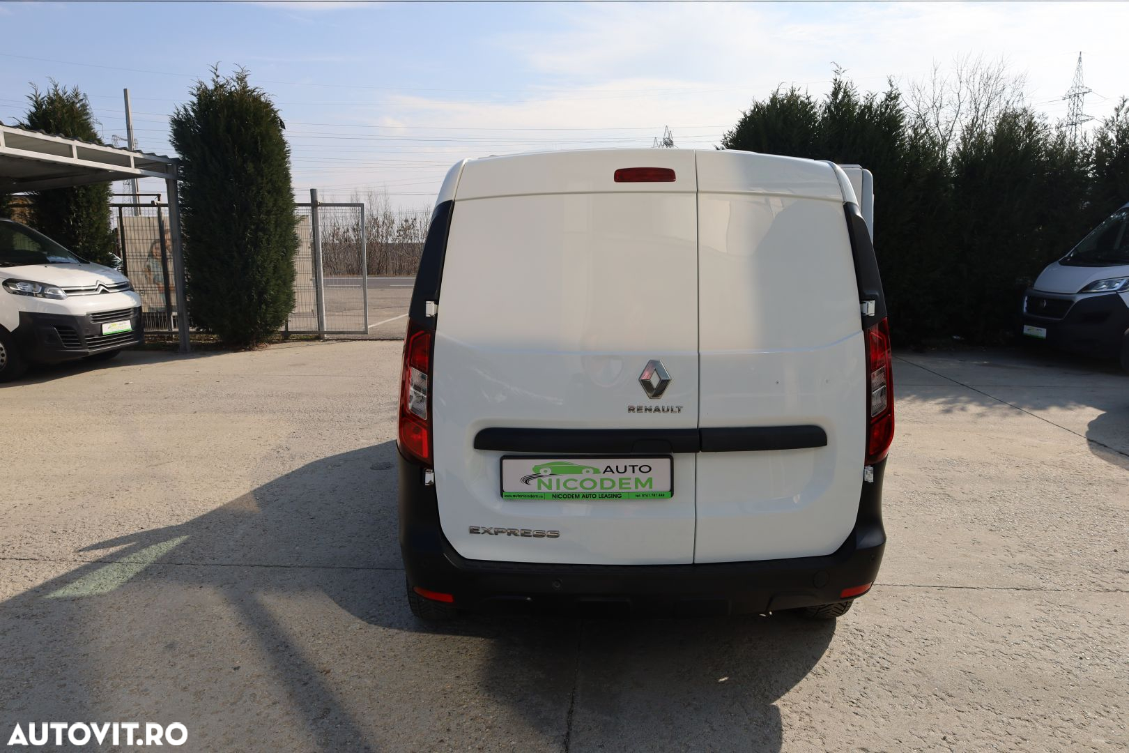 Renault Kangoo Express - 6