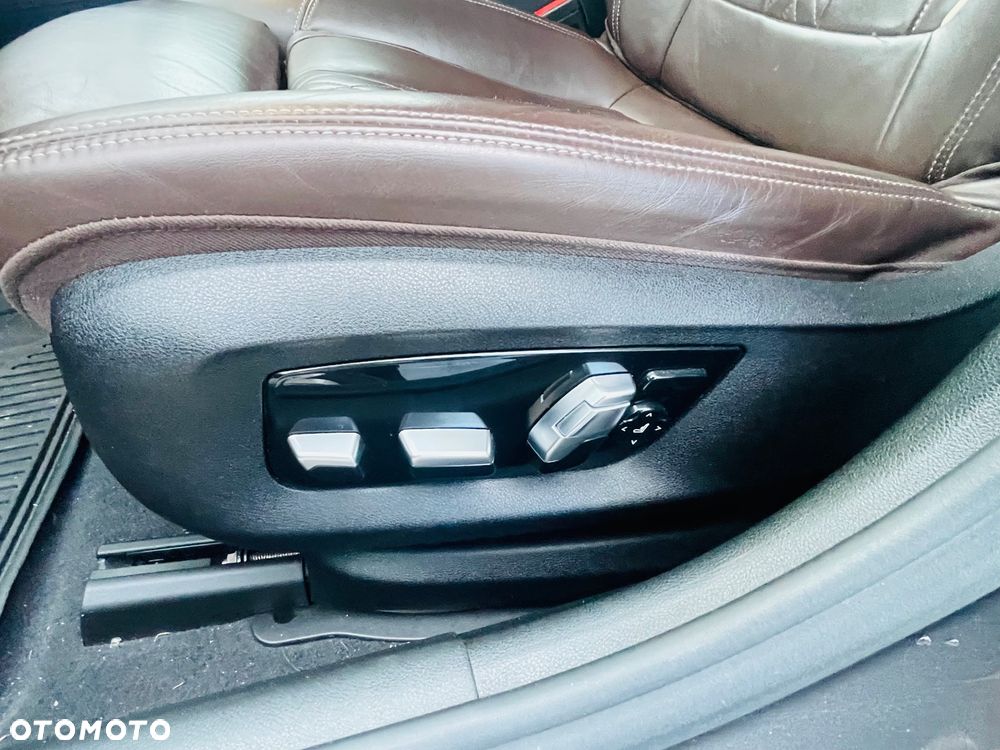 BMW Seria 5 - 26