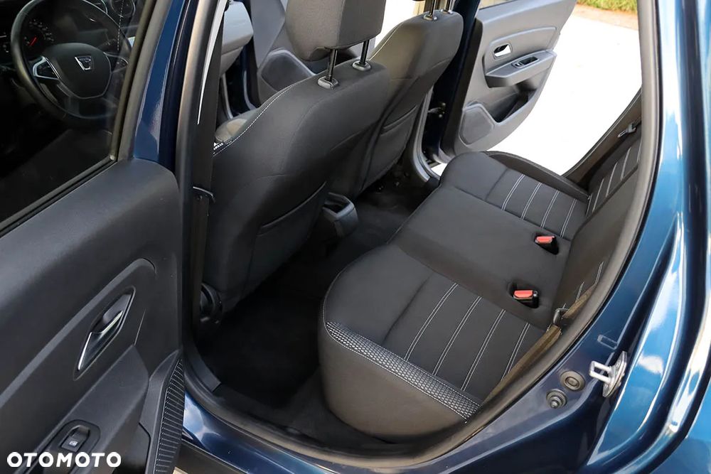 Dacia Duster 1.3 TCe FAP SL Look 4WD - 29