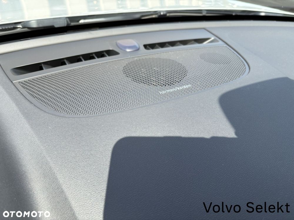Volvo XC 40 - 19