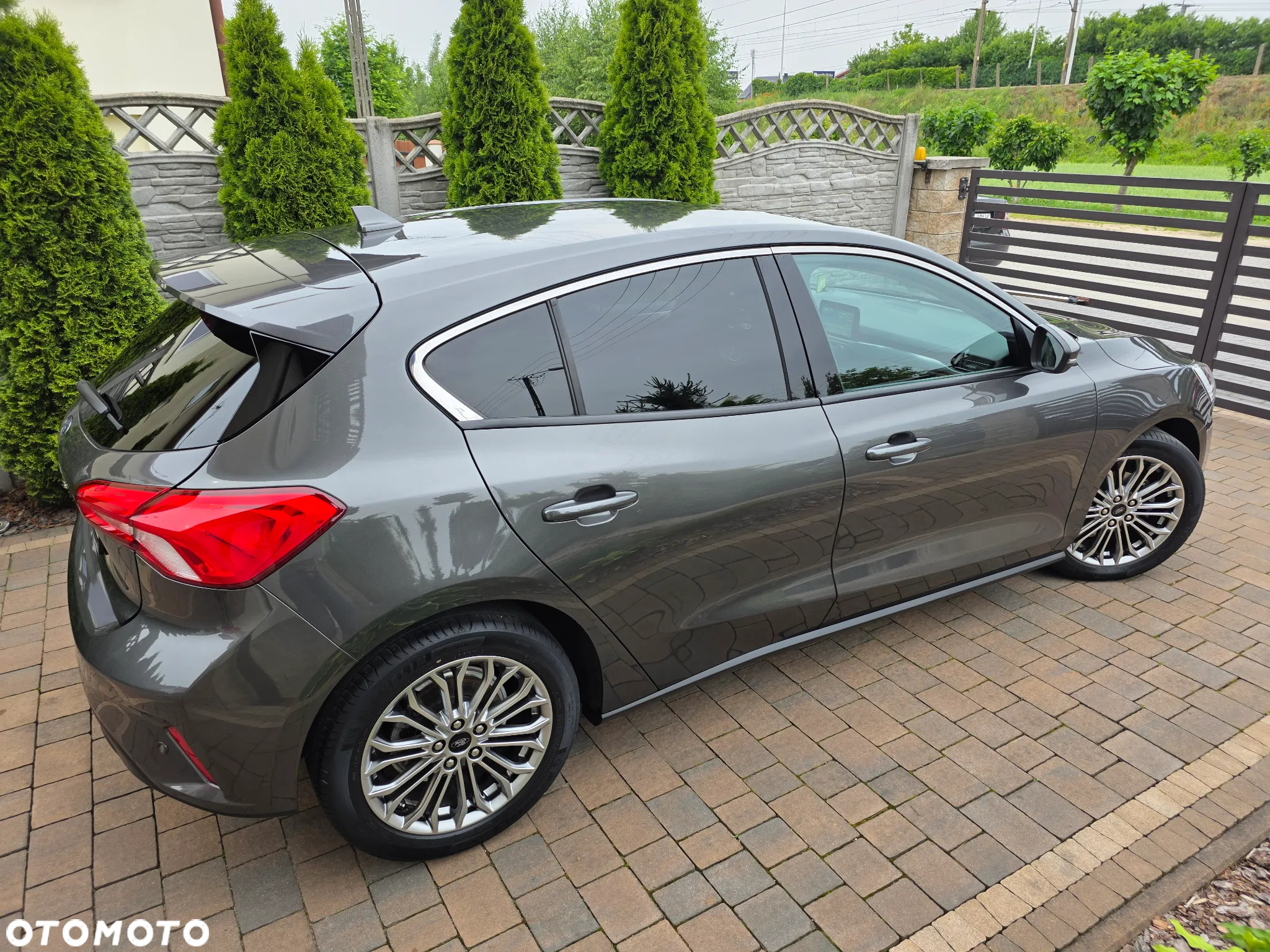 Ford Focus - 13