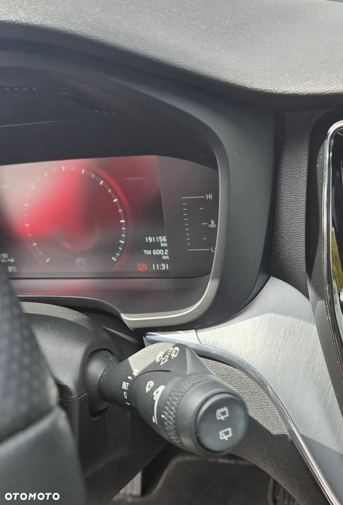 Volvo XC 60 D4 Drive-E Momentum - 7