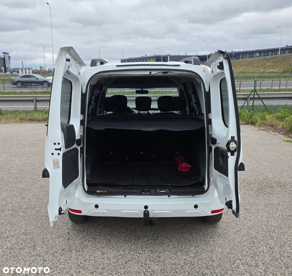Dacia Dokker 1.5 Blue dCi Laureate - 5