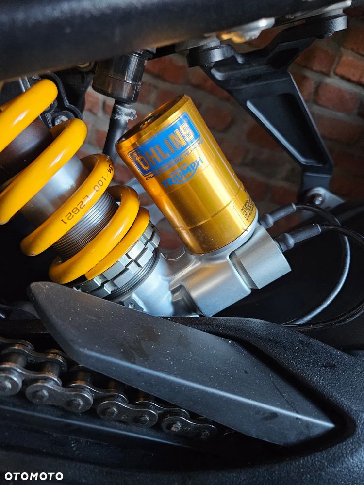 Triumph Speed Triple - 10