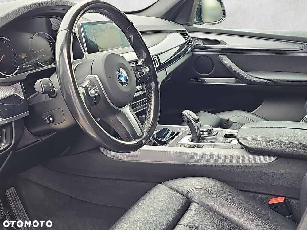 BMW X5 M M50d Sport-Aut - 15