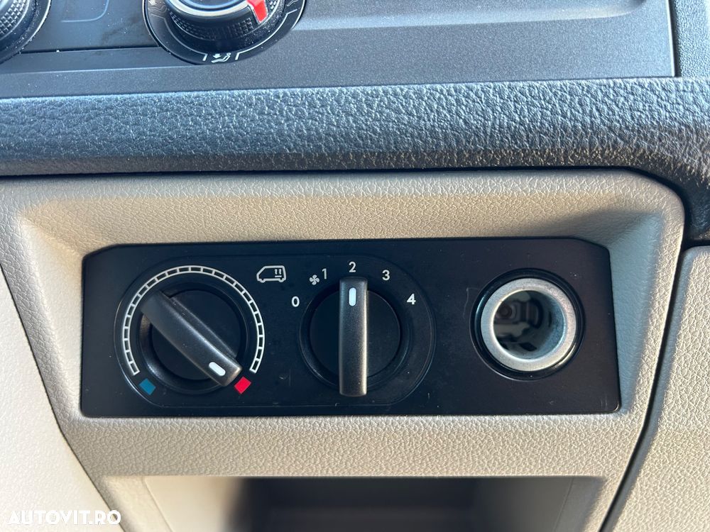 Volkswagen Transporter - 20