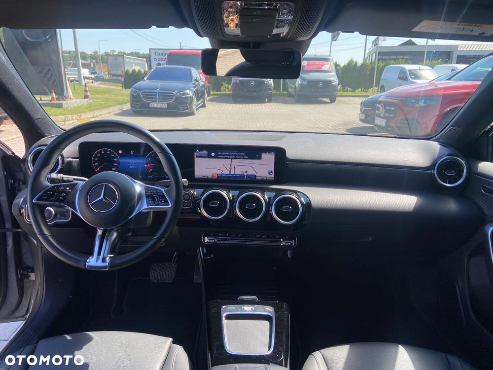 Mercedes-Benz Klasa A 200 Progressive 7G-DCT - 10