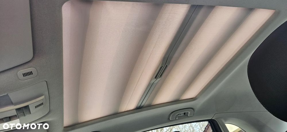 Mercedes-Benz Klasa B 180 BlueEFFICIENCY SPORT EDITION - 23