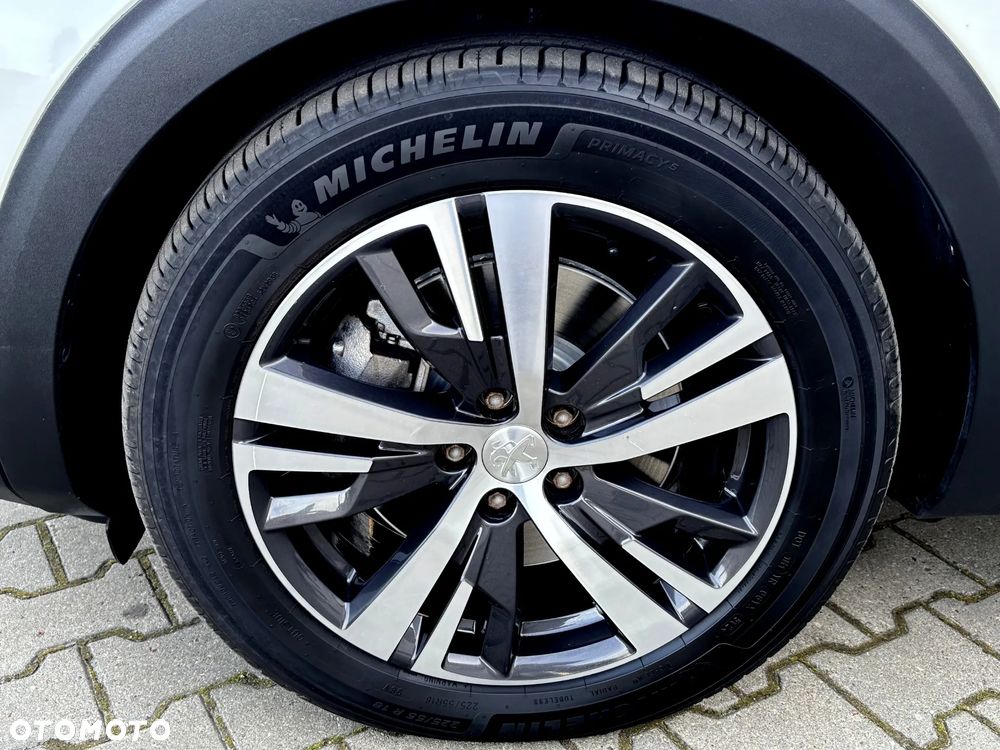 Peugeot 3008 Plug-In Hybrid 225 e-EAT8 Allure Pack - 31