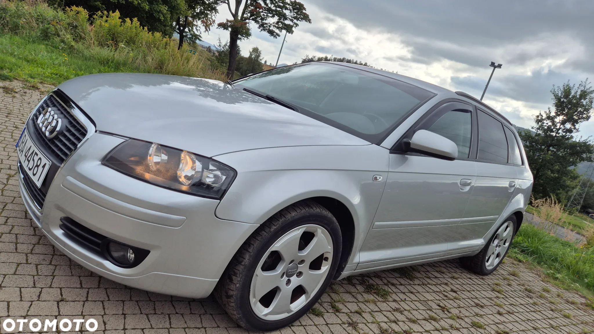 Audi A3 Sportback 1.6 Attraction - 1