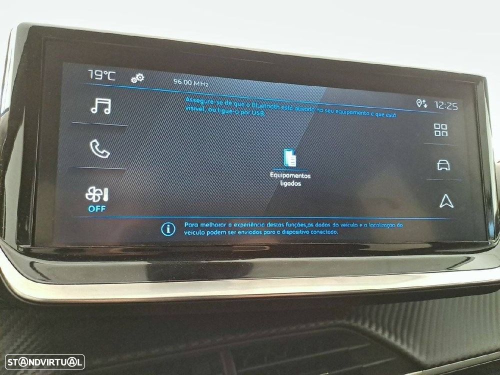 Peugeot 2008 1.2 PureTech Style - 19