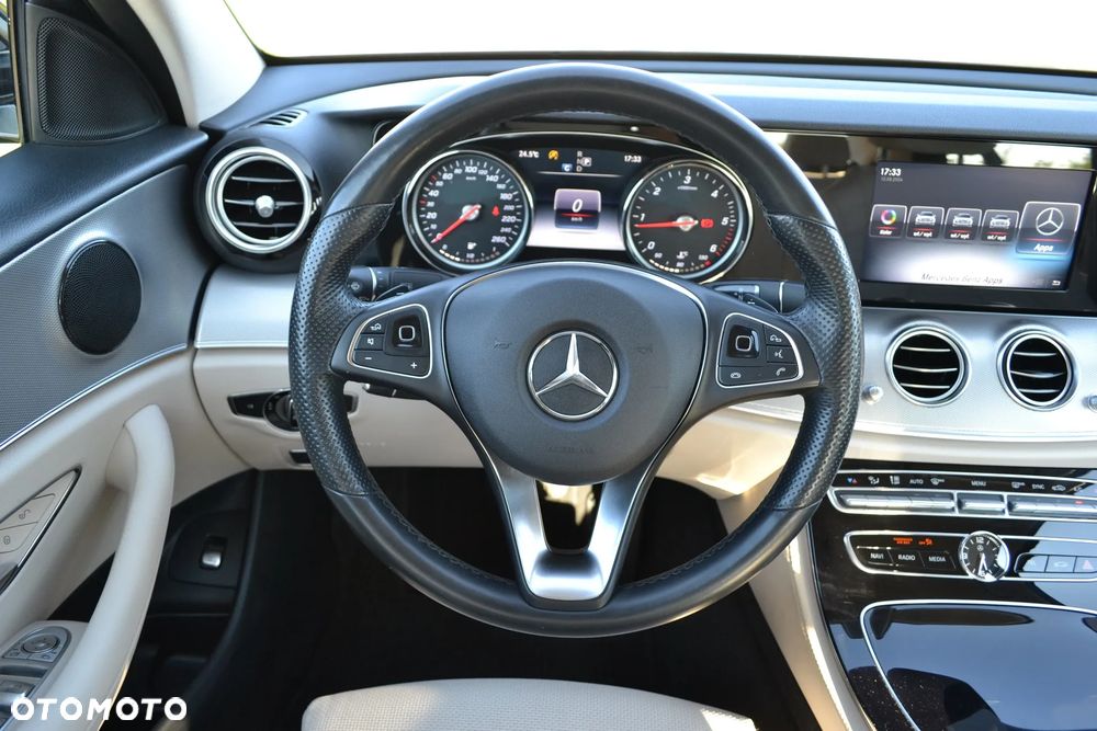 Mercedes-Benz Klasa E 200 d 9G-TRONIC Avantgarde - 35