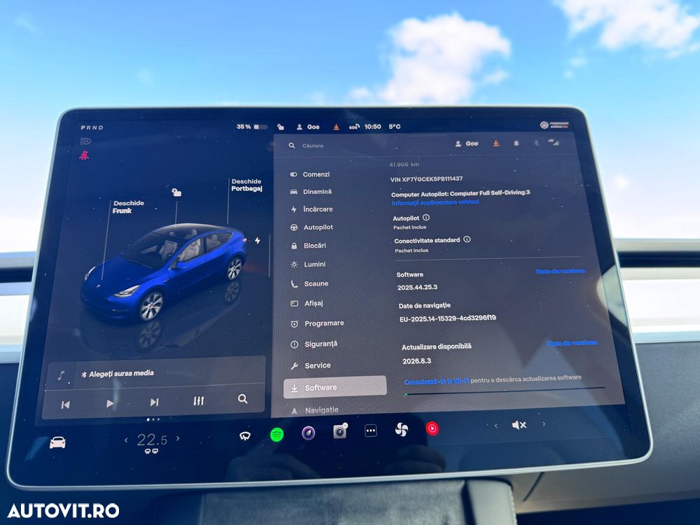 Tesla Model Y AWD Performance - 27