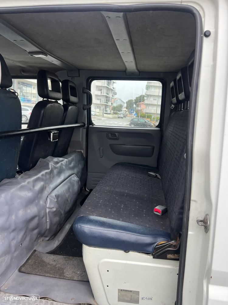 Mitsubishi 3S13D - 10