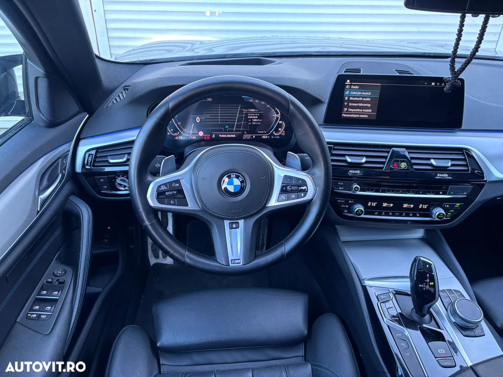 BMW Seria 5 530e Aut. M Sport Edition - 3