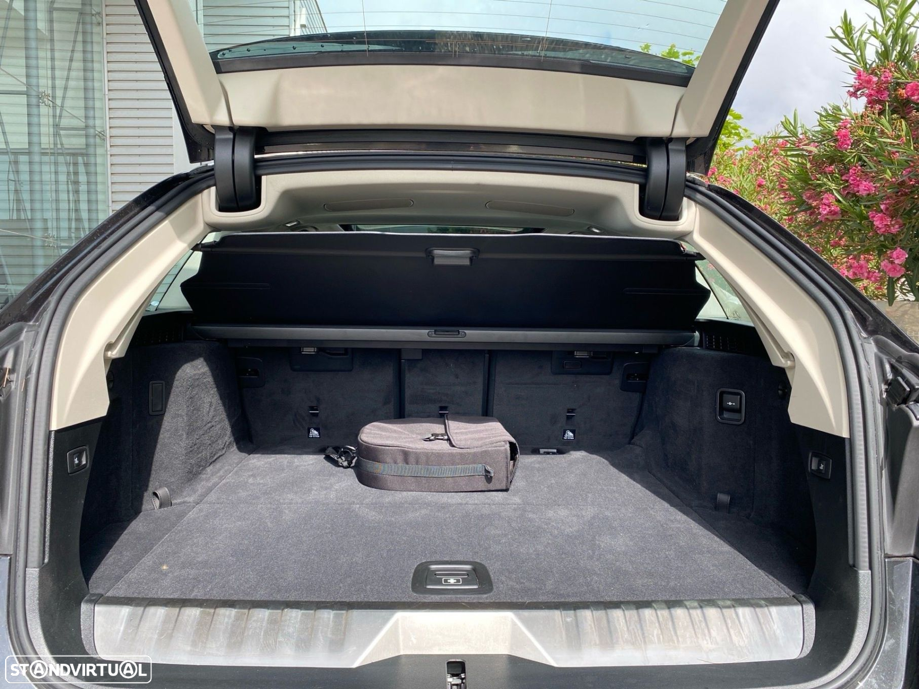 BMW 530 e - 21