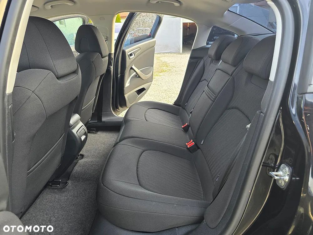 Citroën C5 2.0 16V Confort - 19
