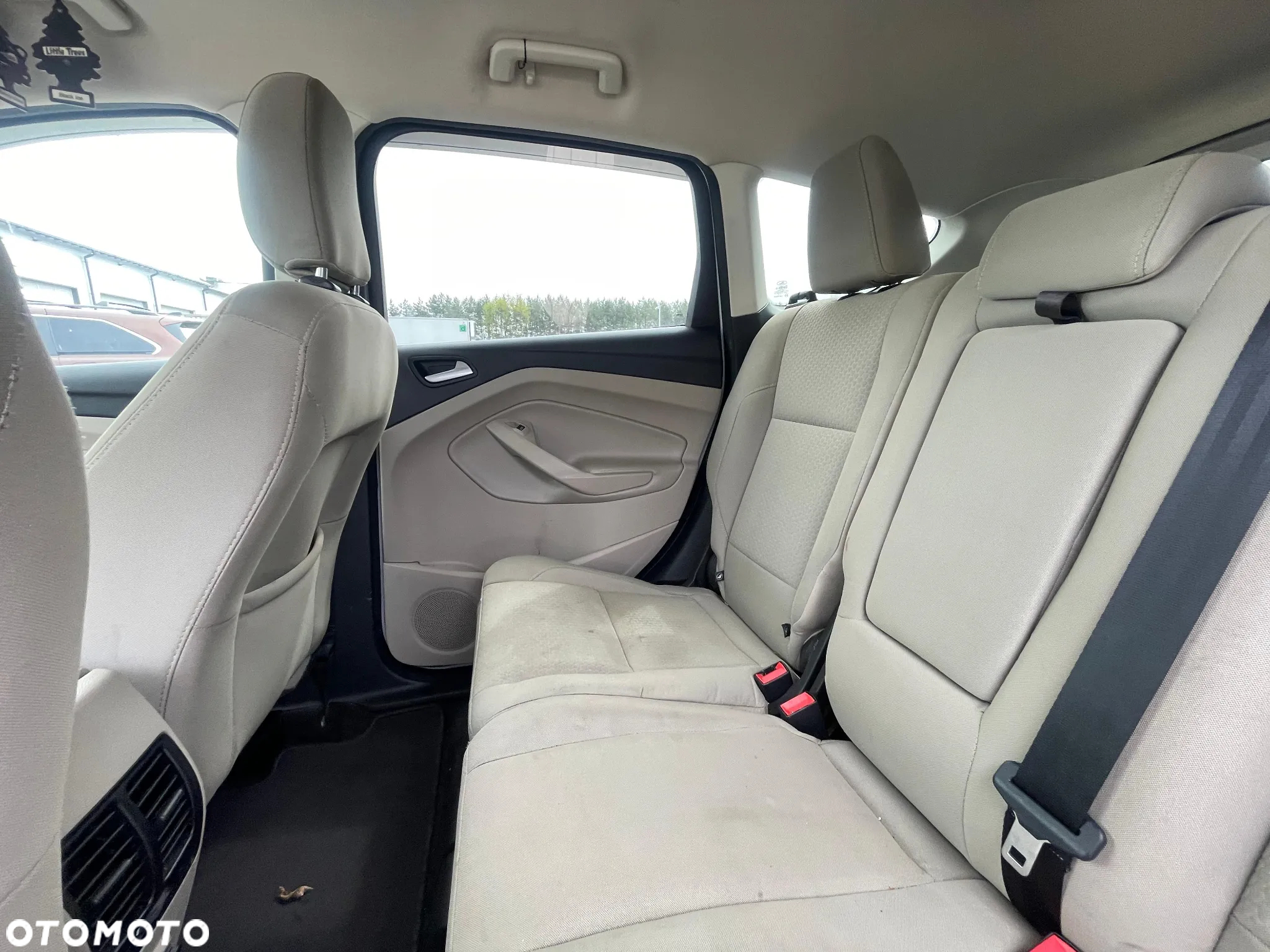 Ford Kuga - 8