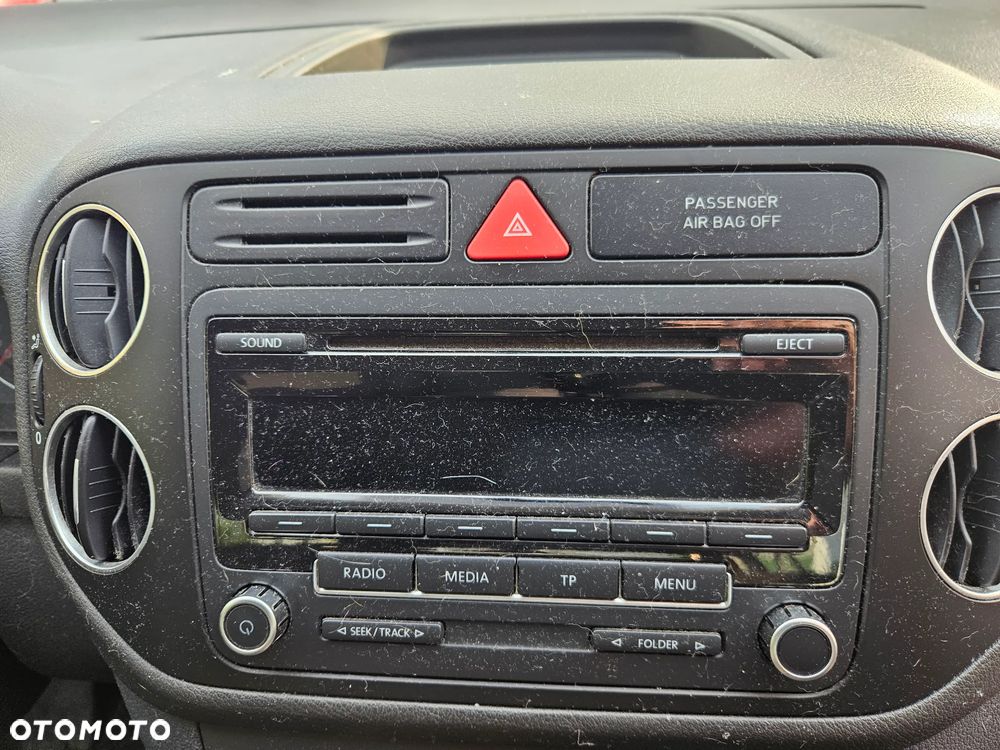 Vw Golf V 5 Touran Jetta  radio CD 1K0035191E - 1