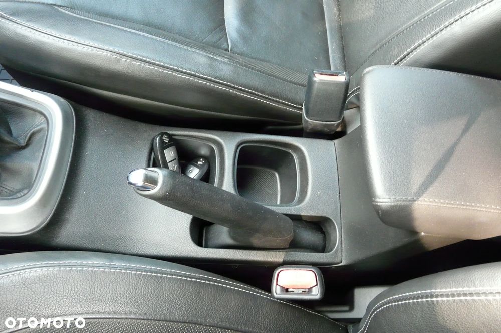 Suzuki SX4 S-Cross 1.6 Comfort - 21