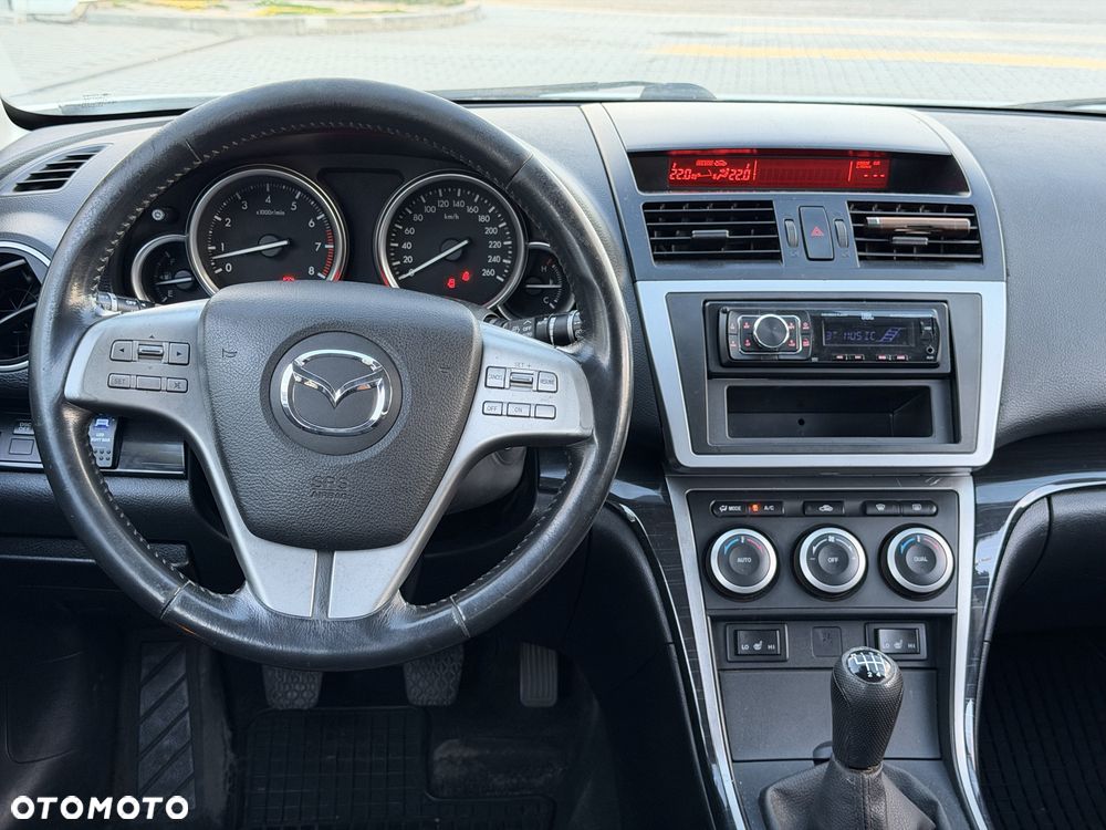 Mazda 6 - 8