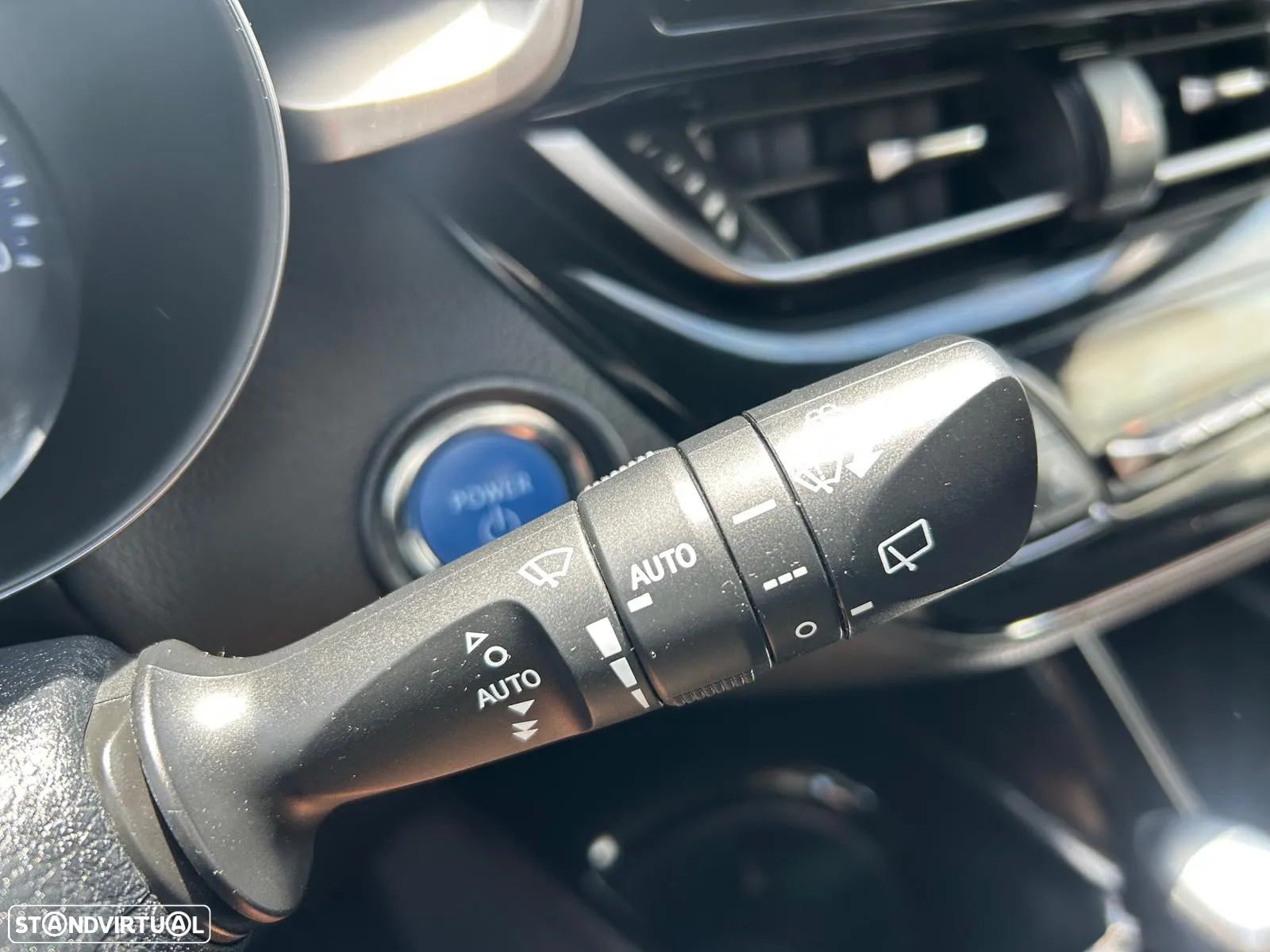 Toyota C-HR 1.8 HSD Exclusive+P.Luxury - 13