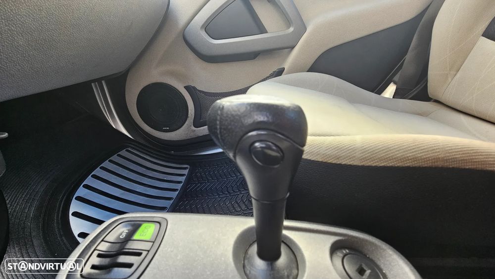 Smart ForTwo Coupé 1.0 mhd Passion 71 Softouch - 24