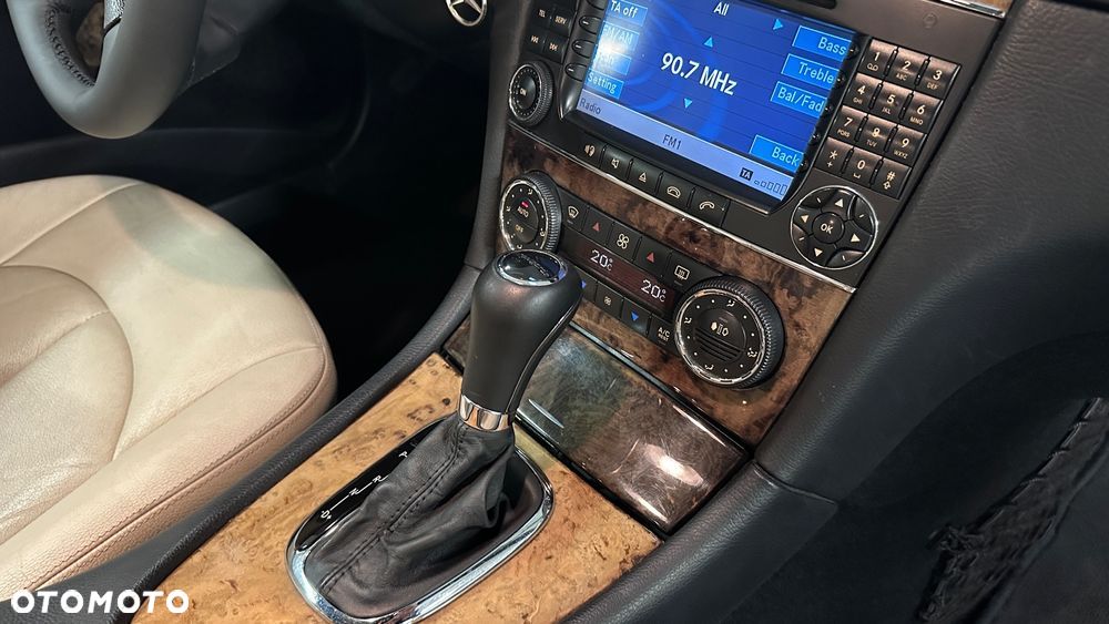 Mercedes-Benz CLK 350 Avantgarde - 8
