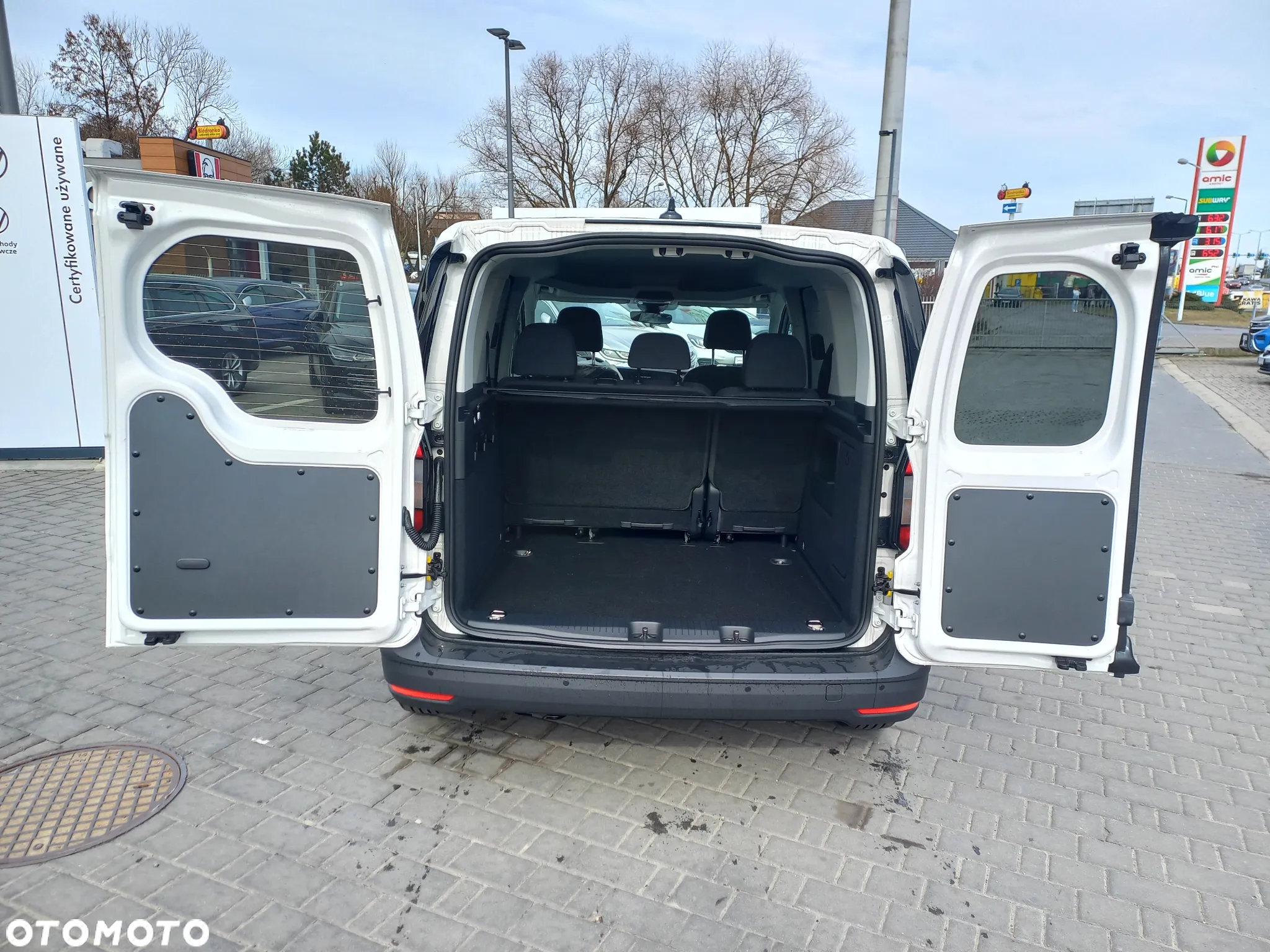 Volkswagen Caddy 1.5 TSI - 6