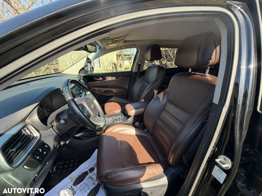 Kia Sorento 2.2 DSL 6AT 4x4 Cosmo - 11