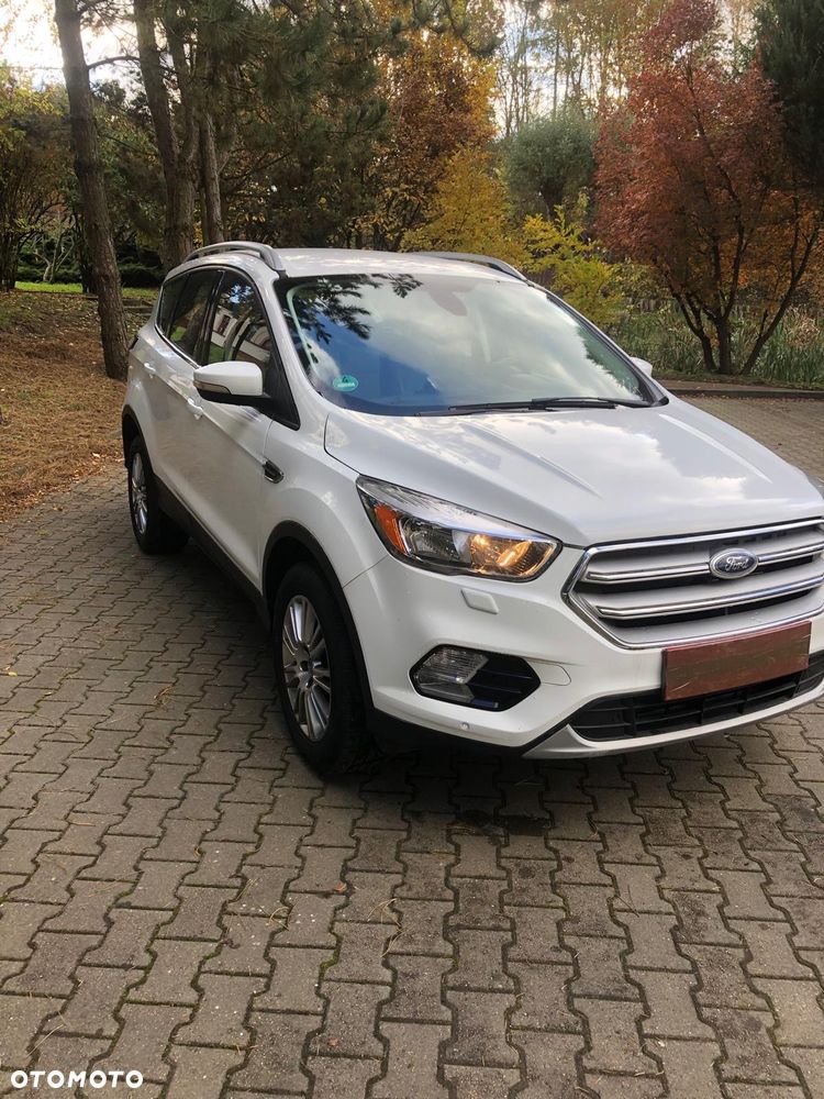 Ford Kuga - 4