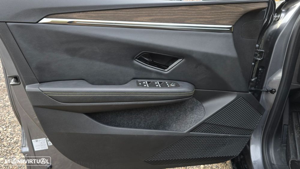 Renault Mégane E-Tech - 7