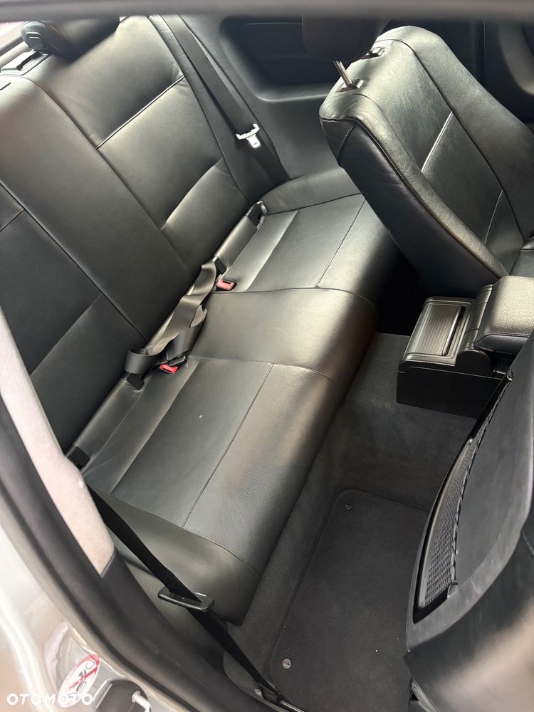 BMW Seria 3 - 16